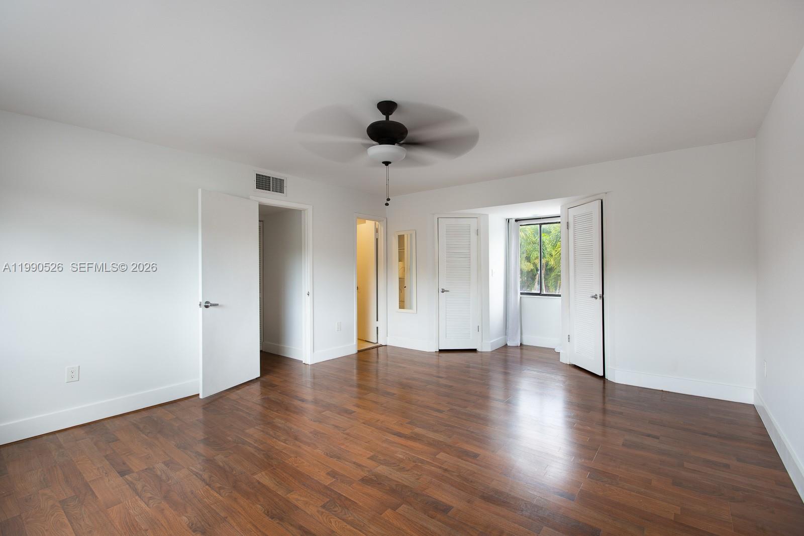 10520 Southwest 75th Lane Miami, FL 33173 - Photo 13 of 15
