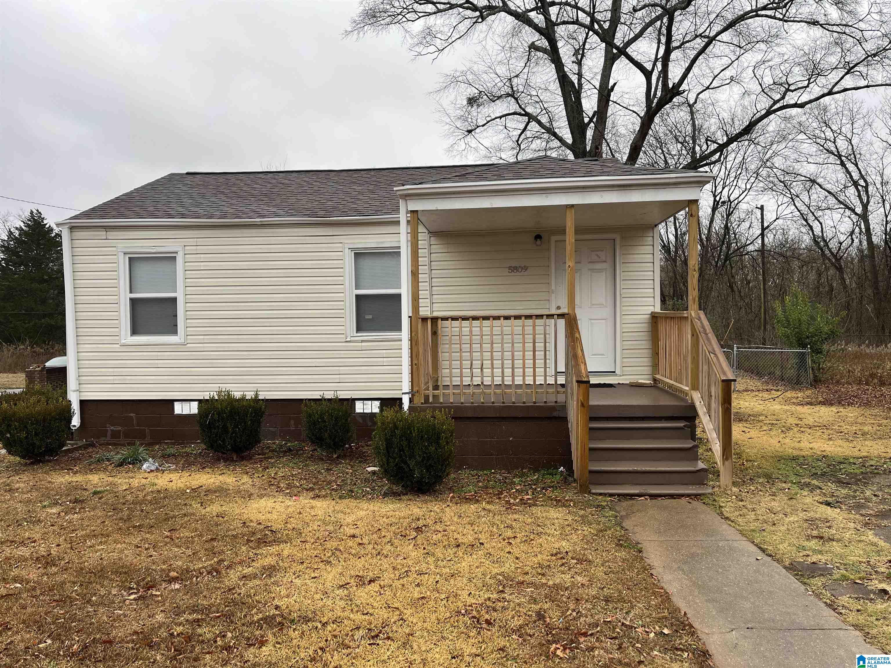 5809 Court Q Birmingham, AL 35228 - Photo 2 of 15