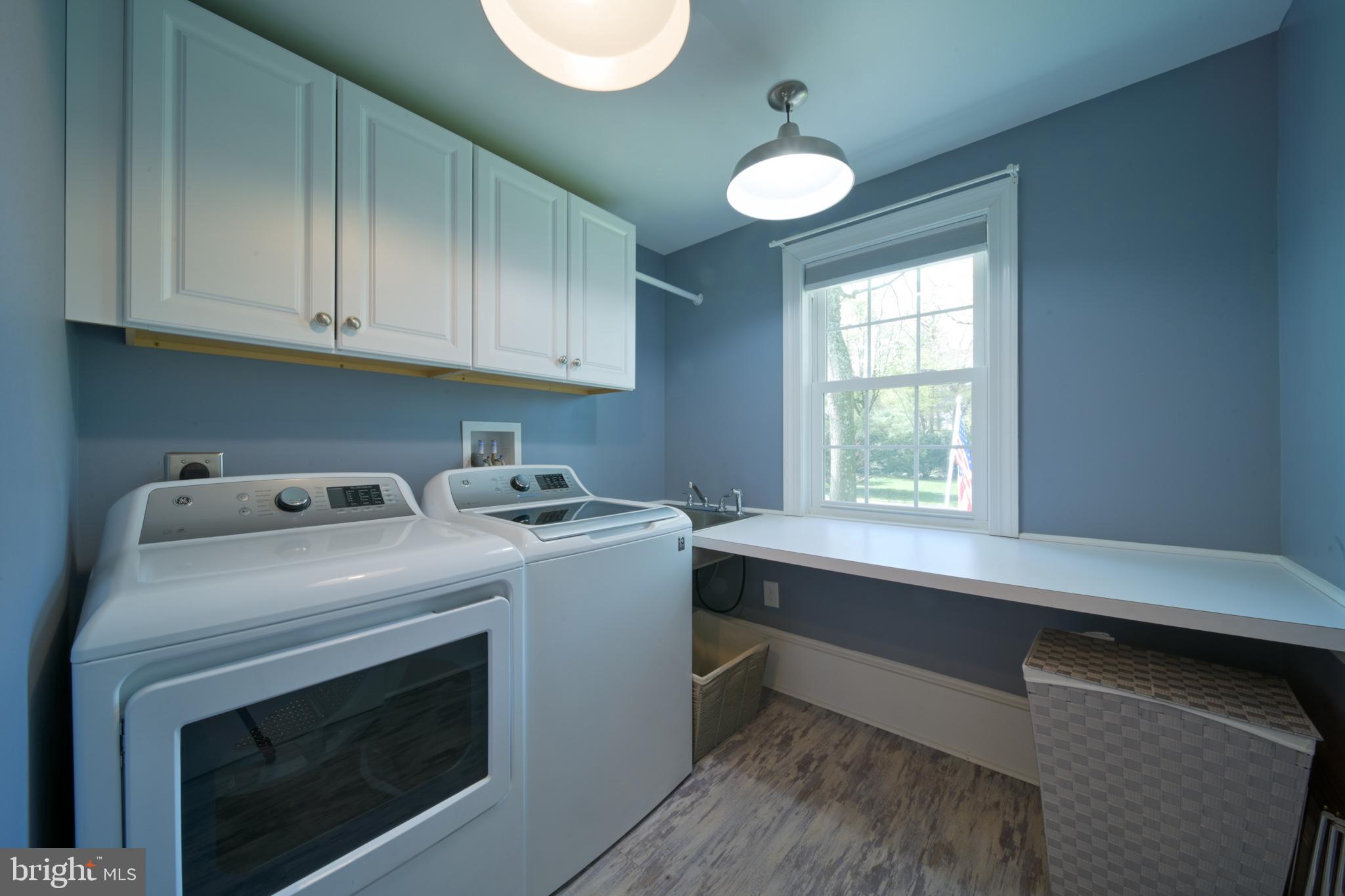 1105 Kingsley Road Jenkintown, PA 19046 - Photo 30 of 39 Upper level Laundry