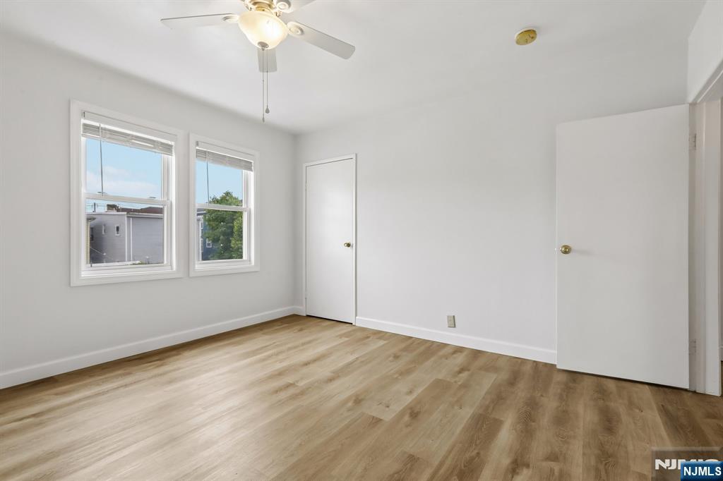 63 Garrison Street Newark, NJ 07105 - Photo 20 of 40