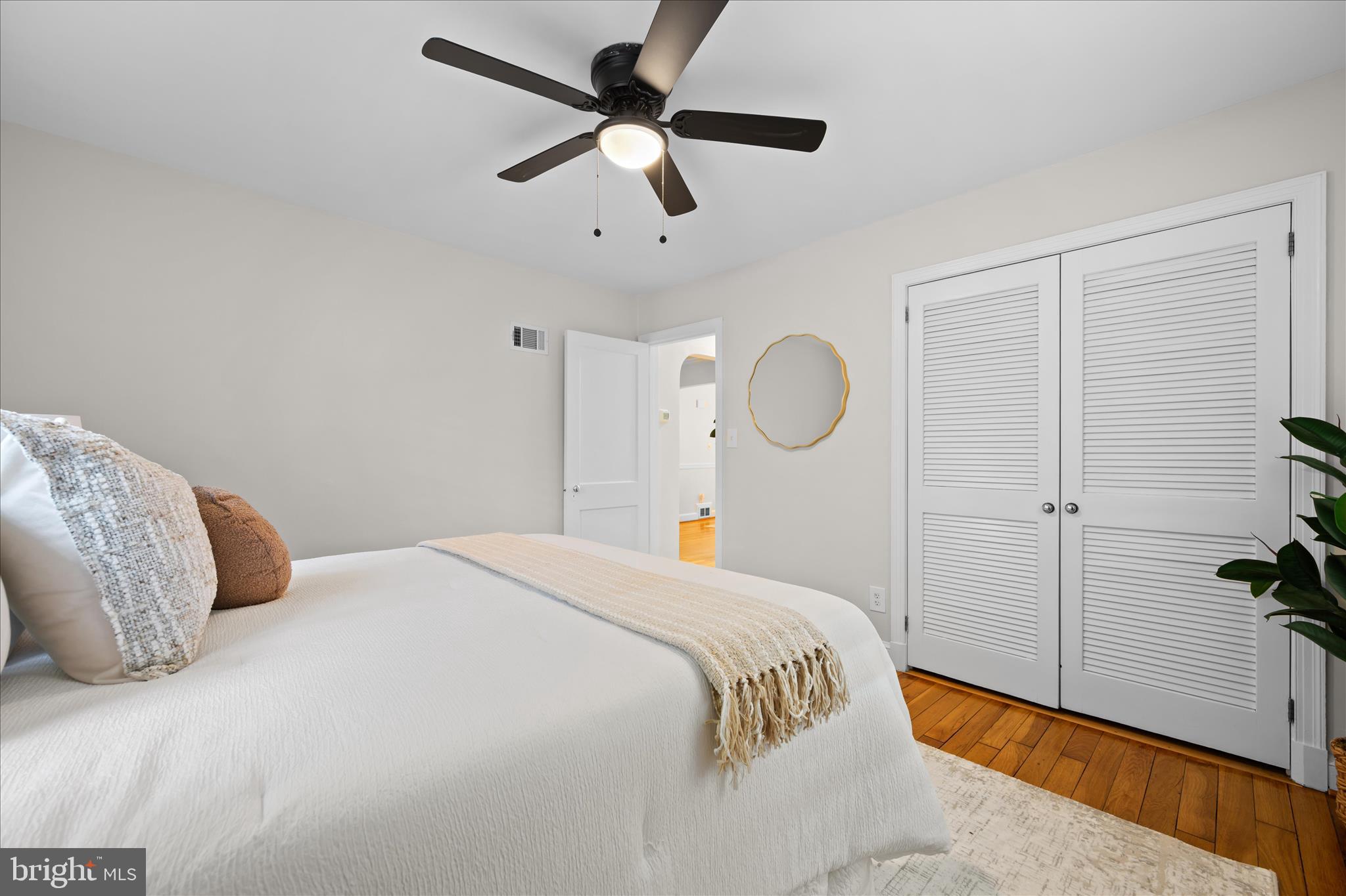 2021 Lansdowne Way Silver Spring, MD 20910 - Photo 24 of 64 Primary Bedroom