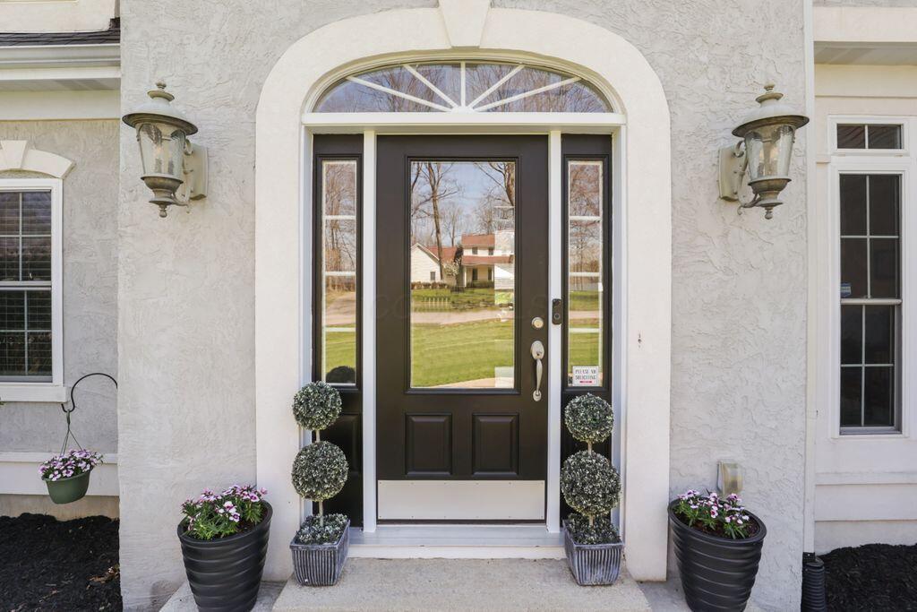 1167 Ridge Road Northeast Lancaster, OH 43130 - Photo 2 of 85 Front Door Exterior