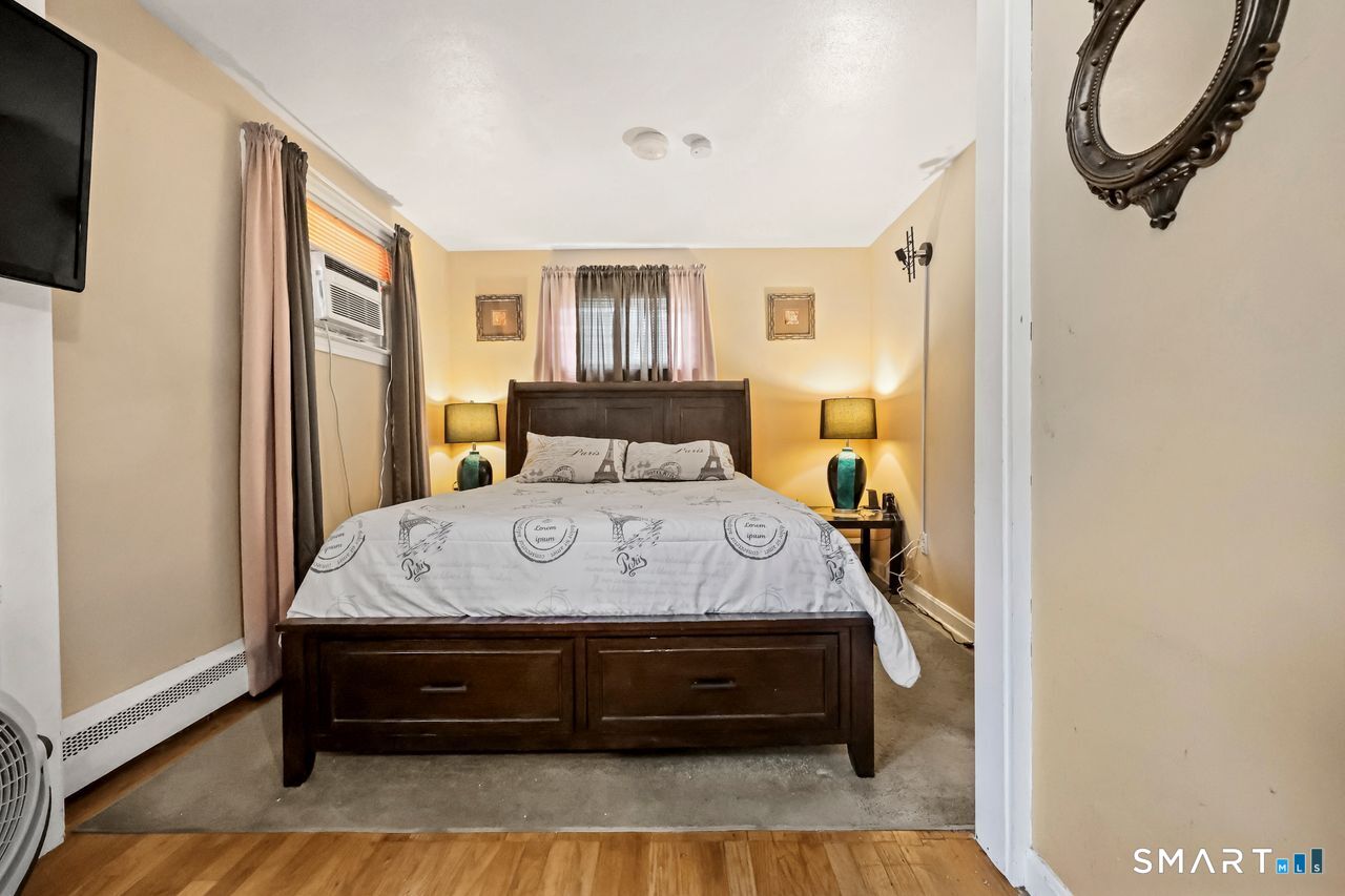 181 Parkview Street Meriden, CT 06451 - Photo 17 of 39