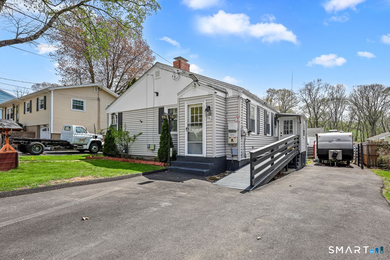 181 Parkview Street Meriden, CT 06451 - Photo 36 of 39