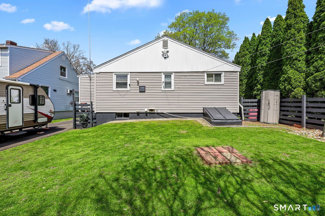 181 Parkview Street Meriden, CT 06451 - Photo 37 of 39