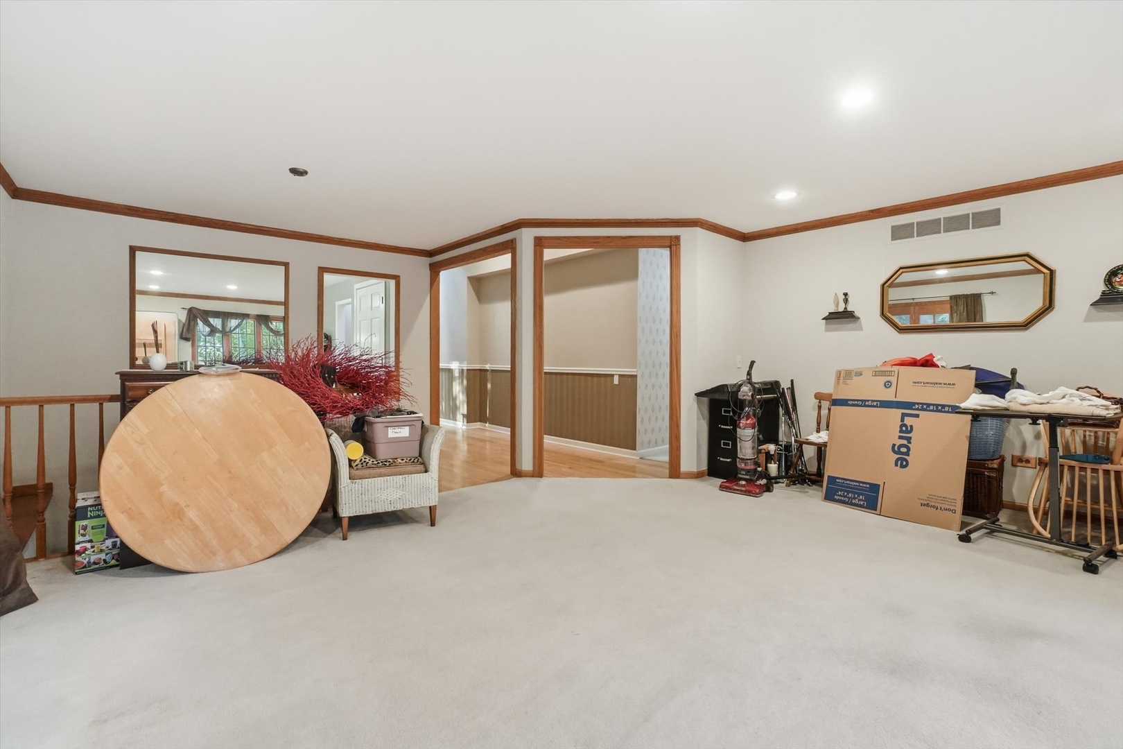 821 Killarney Pass Circle Mundelein, IL 60060 - Photo 17 of 32 a view of a livingroom with workspace and a window