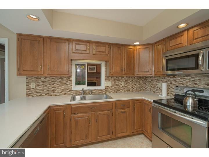 519 Arrowhead Trail Sinking Spring, PA 19608 - Photo 8 of 25