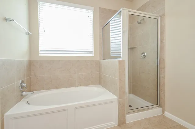 $2,300 | 13019 Mariposa Meadow Lane, Houston, TX 77044