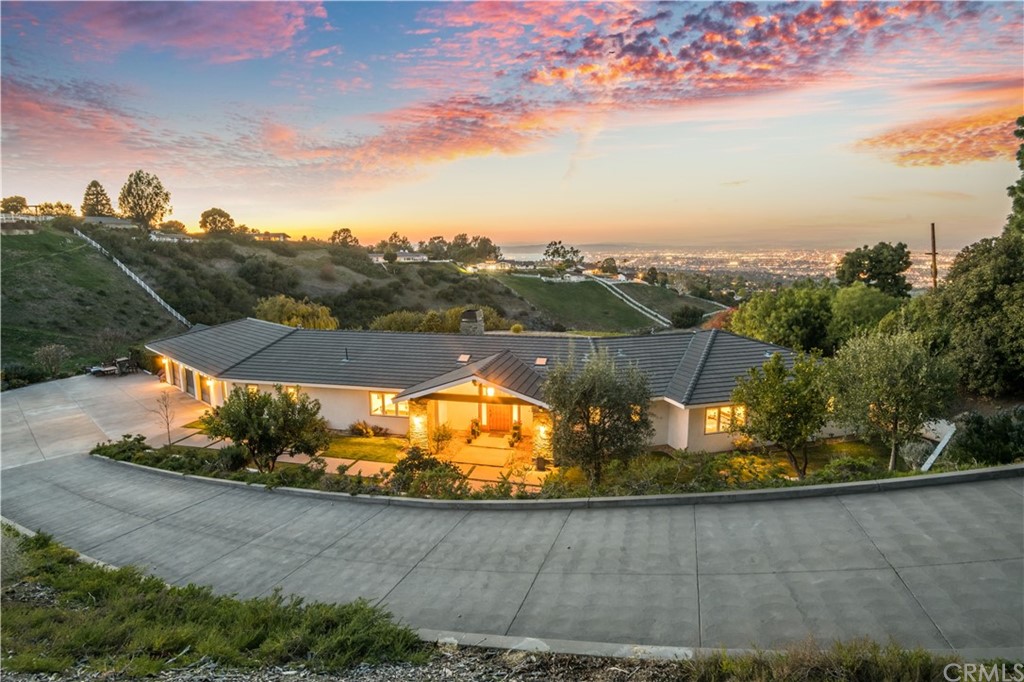 4 Quail Ridge Road North Rolling Hills, CA 90274 - Photo 2 of 59