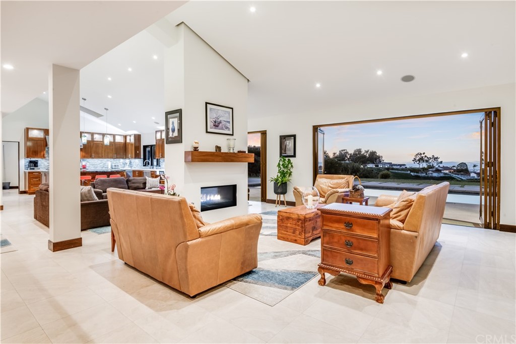 4 Quail Ridge Road North Rolling Hills, CA 90274 - Photo 12 of 59