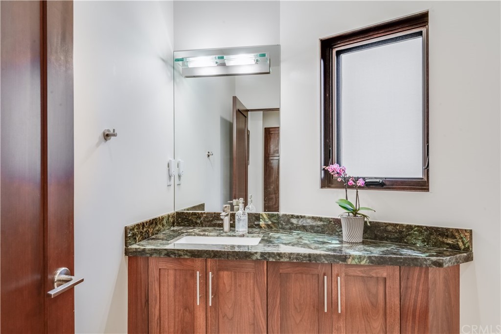 4 Quail Ridge Road North Rolling Hills, CA 90274 - Photo 40 of 59