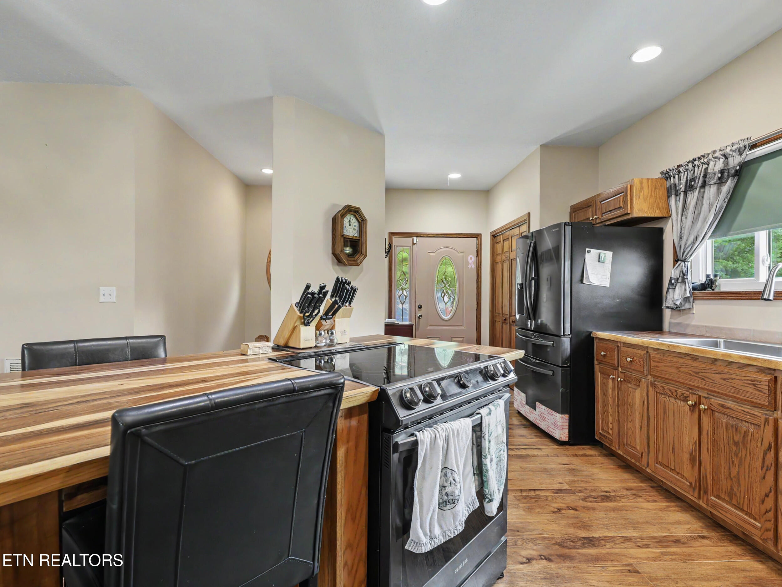 319 Oakmont Road Oneida, TN 37841 - Photo 16 of 49 12_img_1755