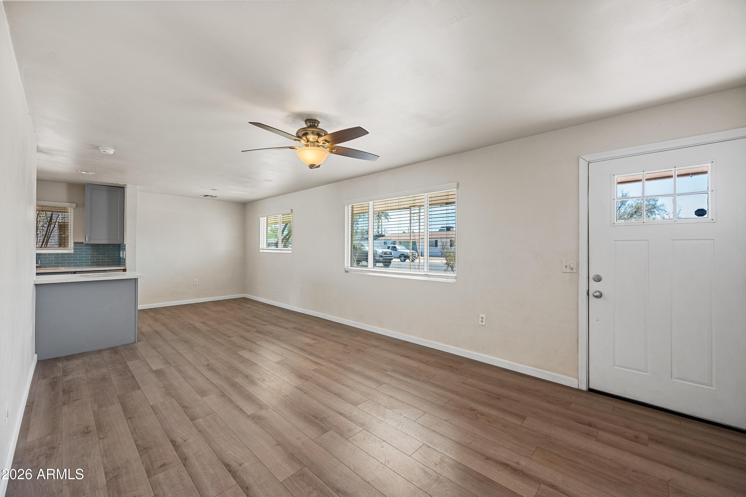 1022 West Elna Rae Street Tempe, AZ 85281 - Photo 11 of 20 4-1022WERS-ocupix-