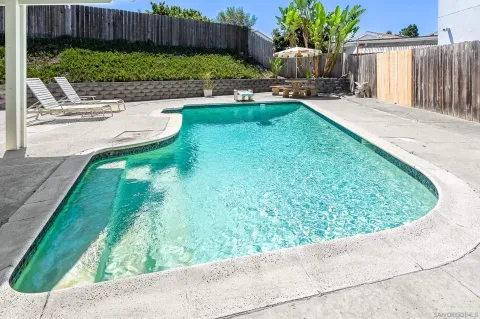 $1,160,000 | 10421 Calico Circle, San Diego, CA 92126