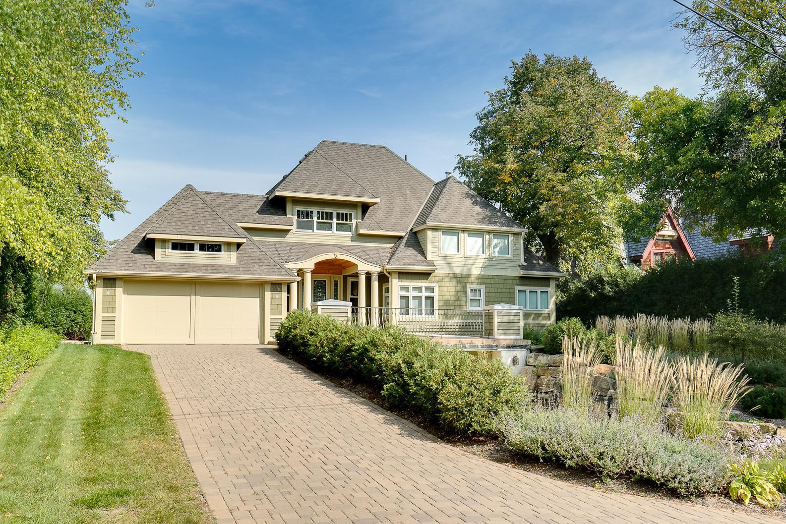 26170 Birch Bluff Road Excelsior, MN 55331 - Photo 2 of 59 Gallery Image 2