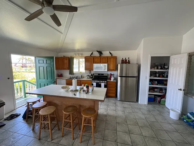 $1,249,000 | 4-1176-b Kuhio Highway, Unit 1, Kapaa, HI 96746