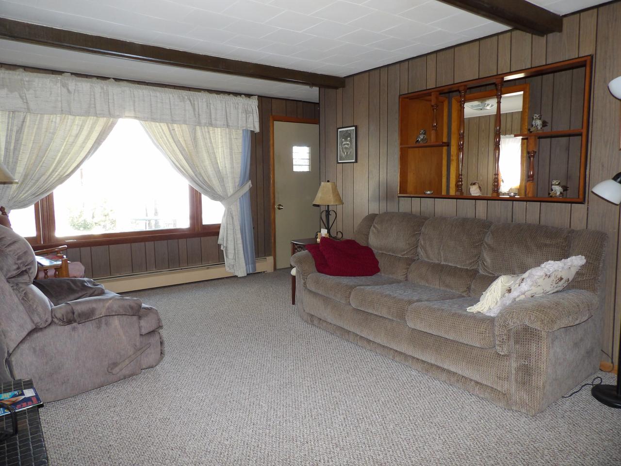 5387 Riverview Drive Rhinelander, WI 54501 - Photo 6 of 27 Gallery Image 6