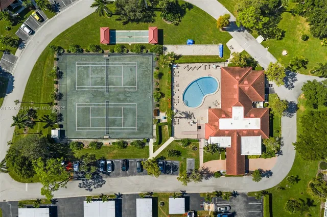 an aerial view of multiple house