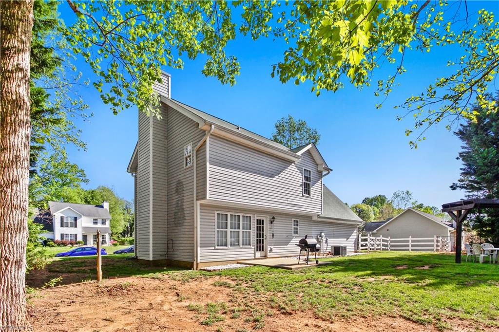 5325 Shady Ridge Lane Pfafftown, NC 27040 - Photo 18 of 22 Gallery Image 18