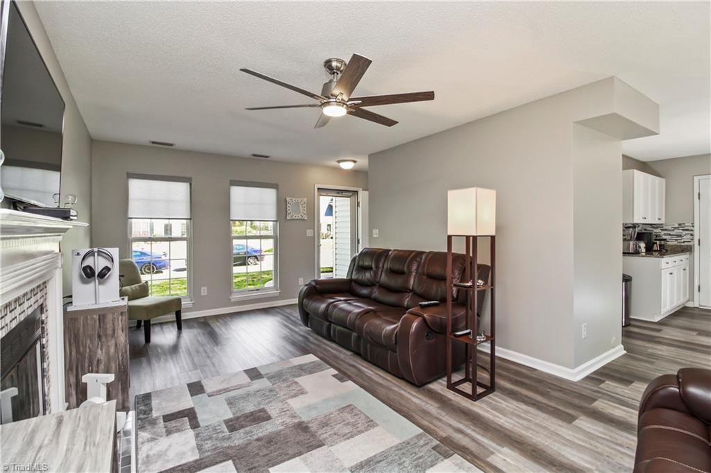 5325 Shady Ridge Lane Pfafftown, NC 27040 - Photo 6 of 22 Gallery Image 6