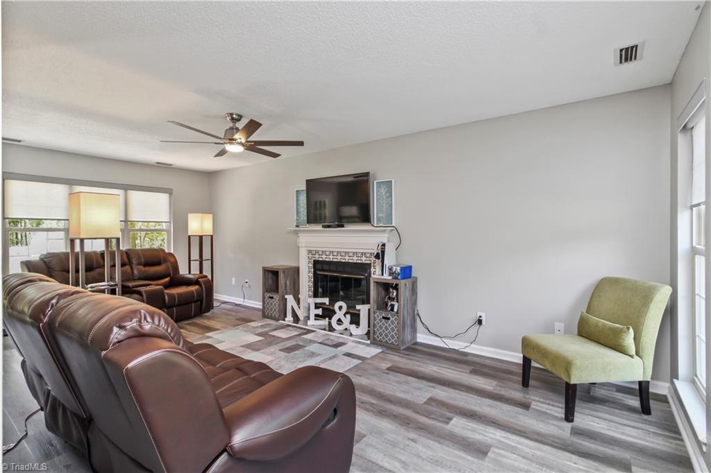 5325 Shady Ridge Lane Pfafftown, NC 27040 - Photo 7 of 22 Gallery Image 7