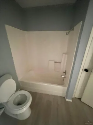 $795 | 517 South Westgate Drive, Weslaco, TX 78596