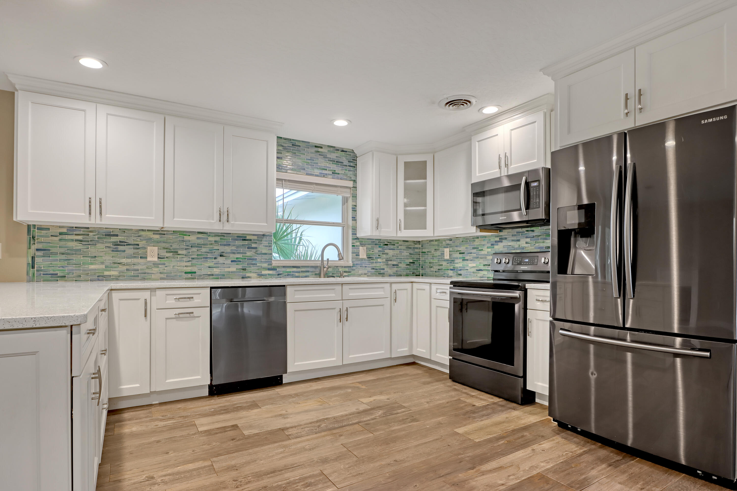 355 Brewster Road Indialantic, FL 32903 - Photo 3 of 47 30 - Kitchen