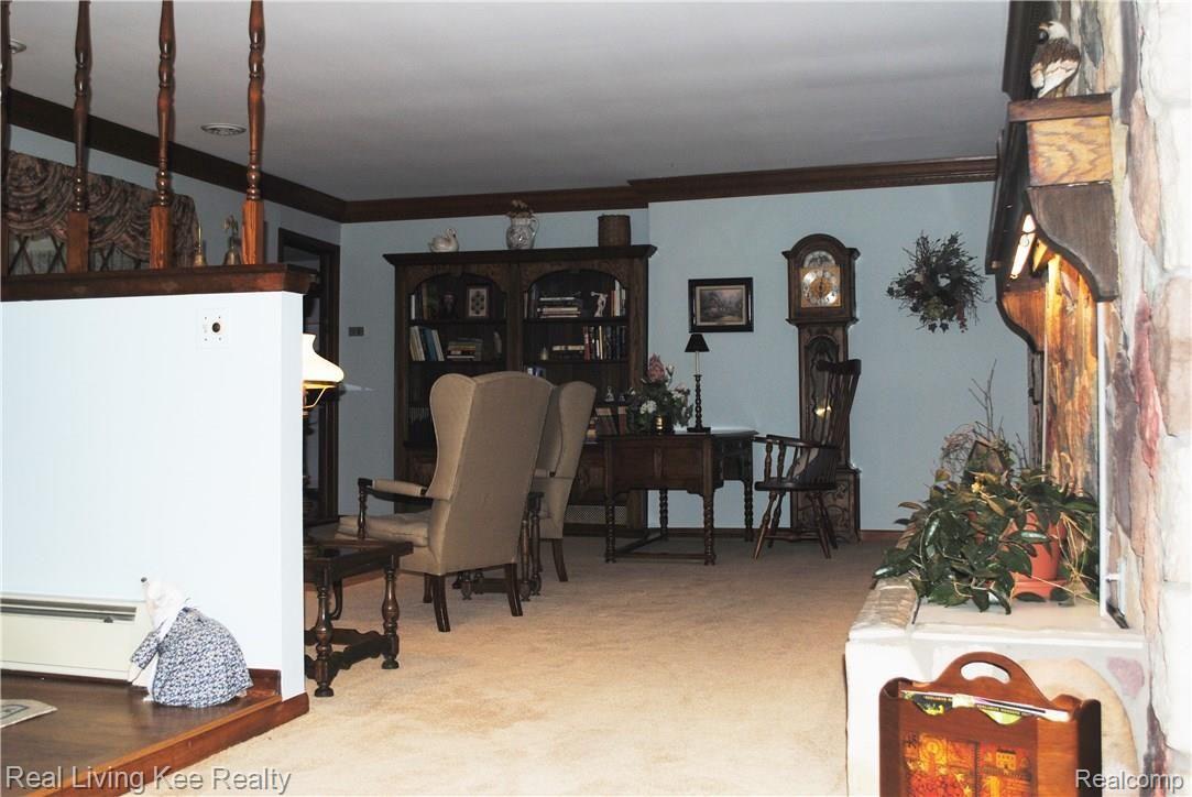 216 Wimberly Drive Rochester, MI 48306 - Photo 7 of 40 DSC_0008 (2).JPG
