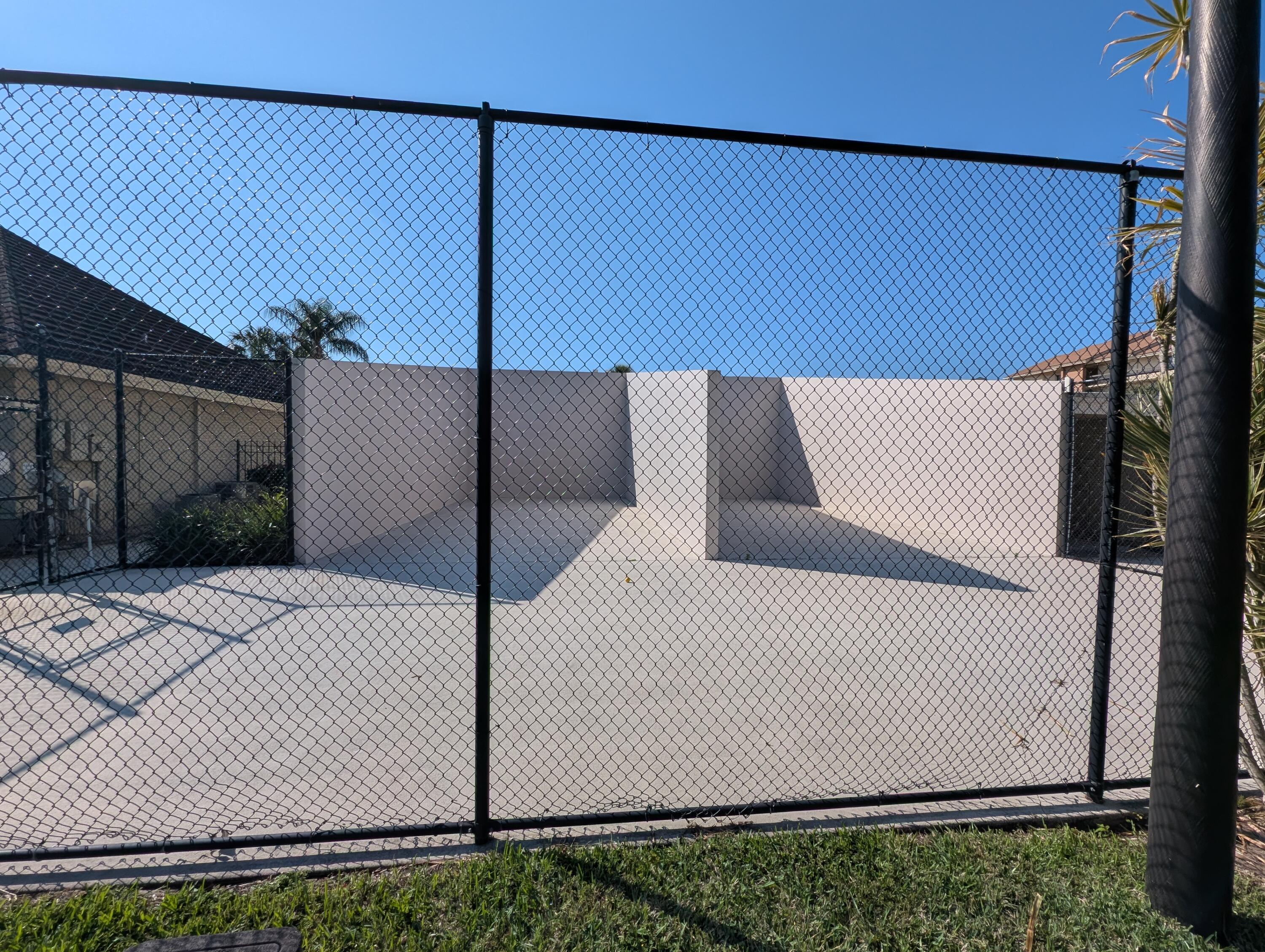 1205 12th Court Jupiter, FL 33477 - Photo 26 of 29 Handball