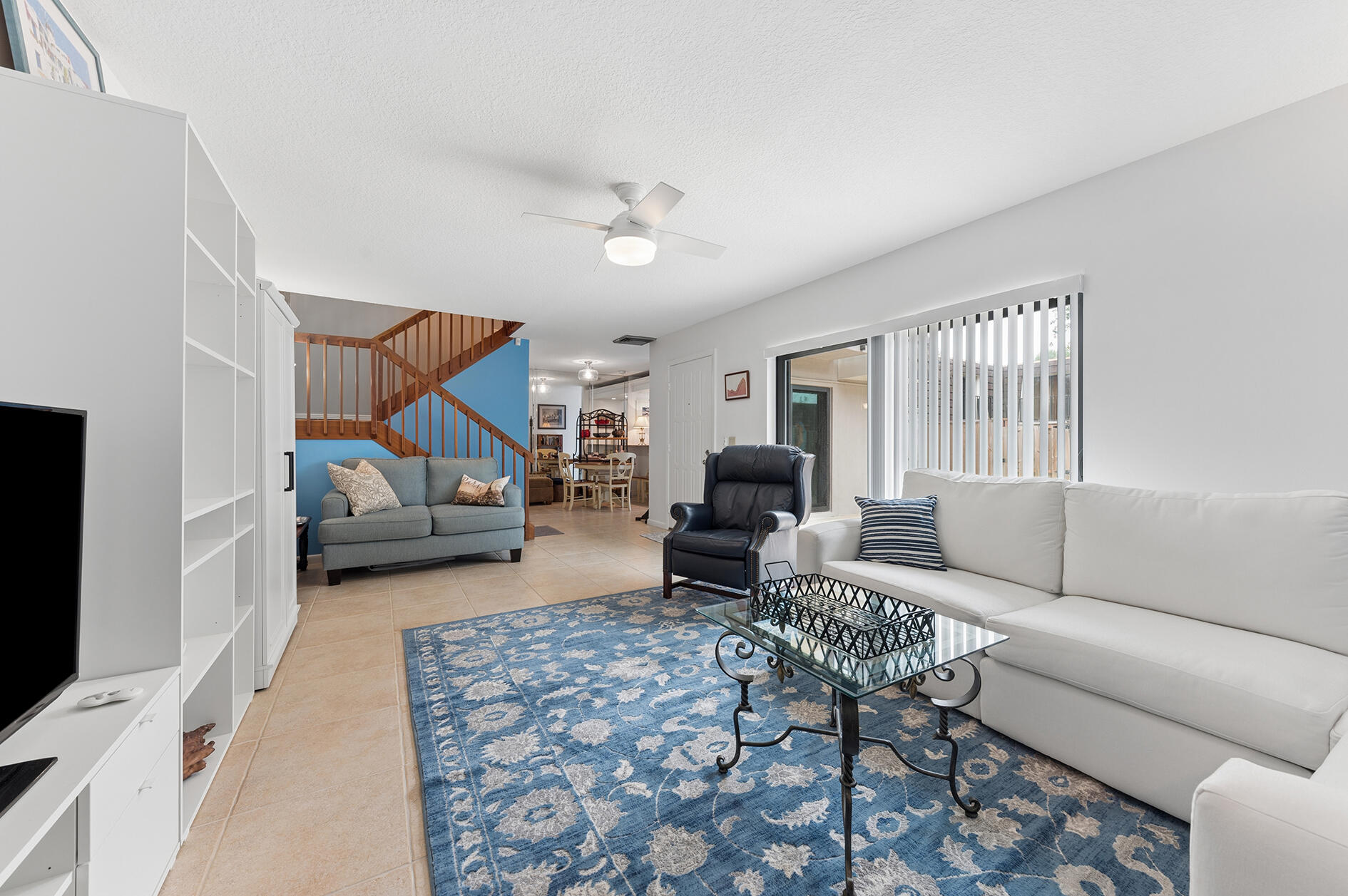 1205 12th Court Jupiter, FL 33477 - Photo 3 of 29 Living Room