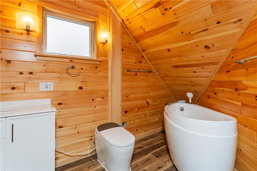 23 Alexis Street Rochester, NY 14609 - Photo 15 of 26