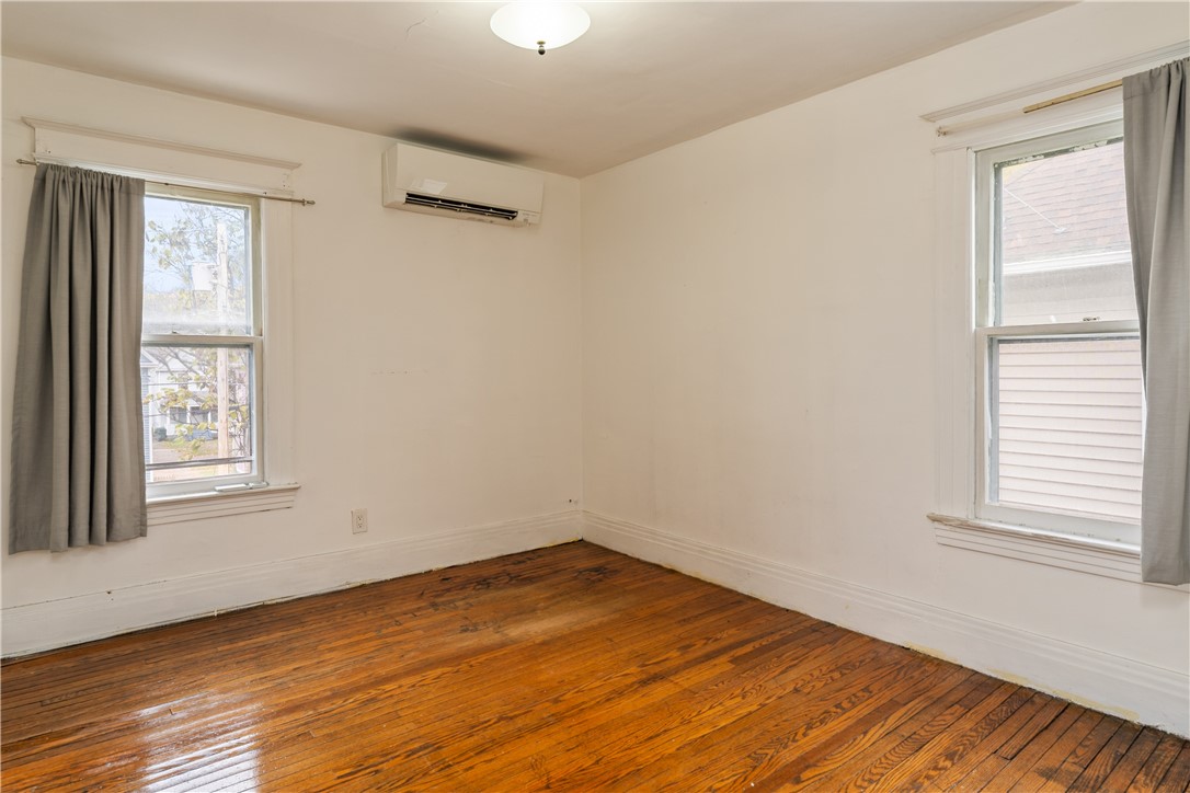 23 Alexis Street Rochester, NY 14609 - Photo 20 of 26