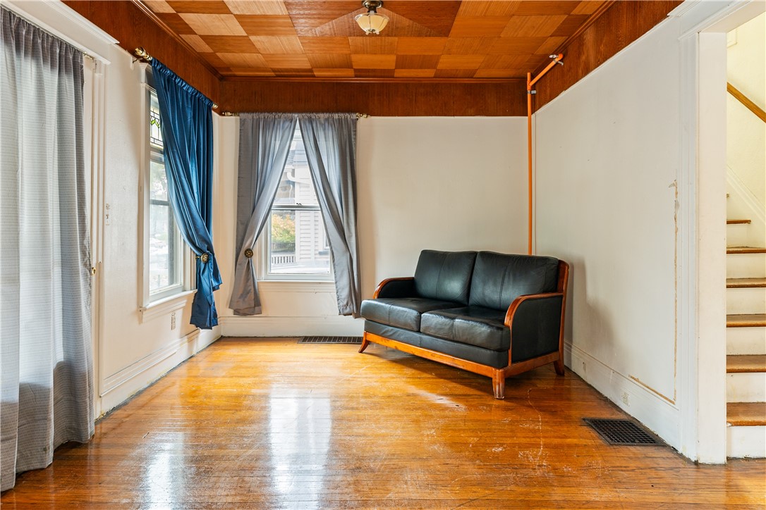 23 Alexis Street Rochester, NY 14609 - Photo 5 of 26