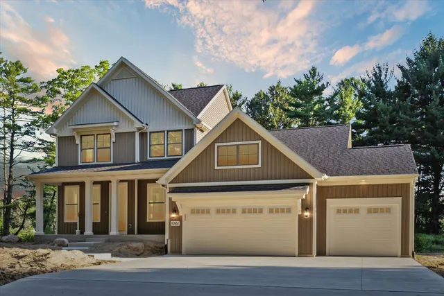 $738,900 | 6627 Chaffey Creek Trail, Richland, MI 49083