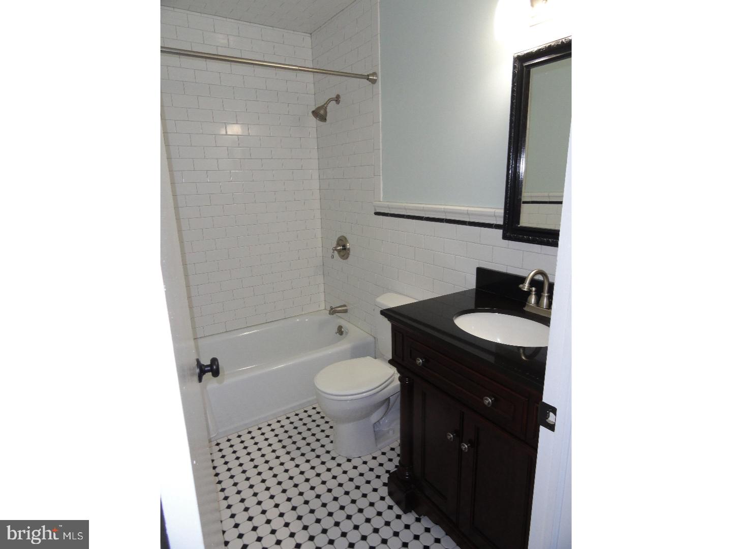 2941 Baas Road Green Lane, PA 18054 - Photo 17 of 25 Bathroom