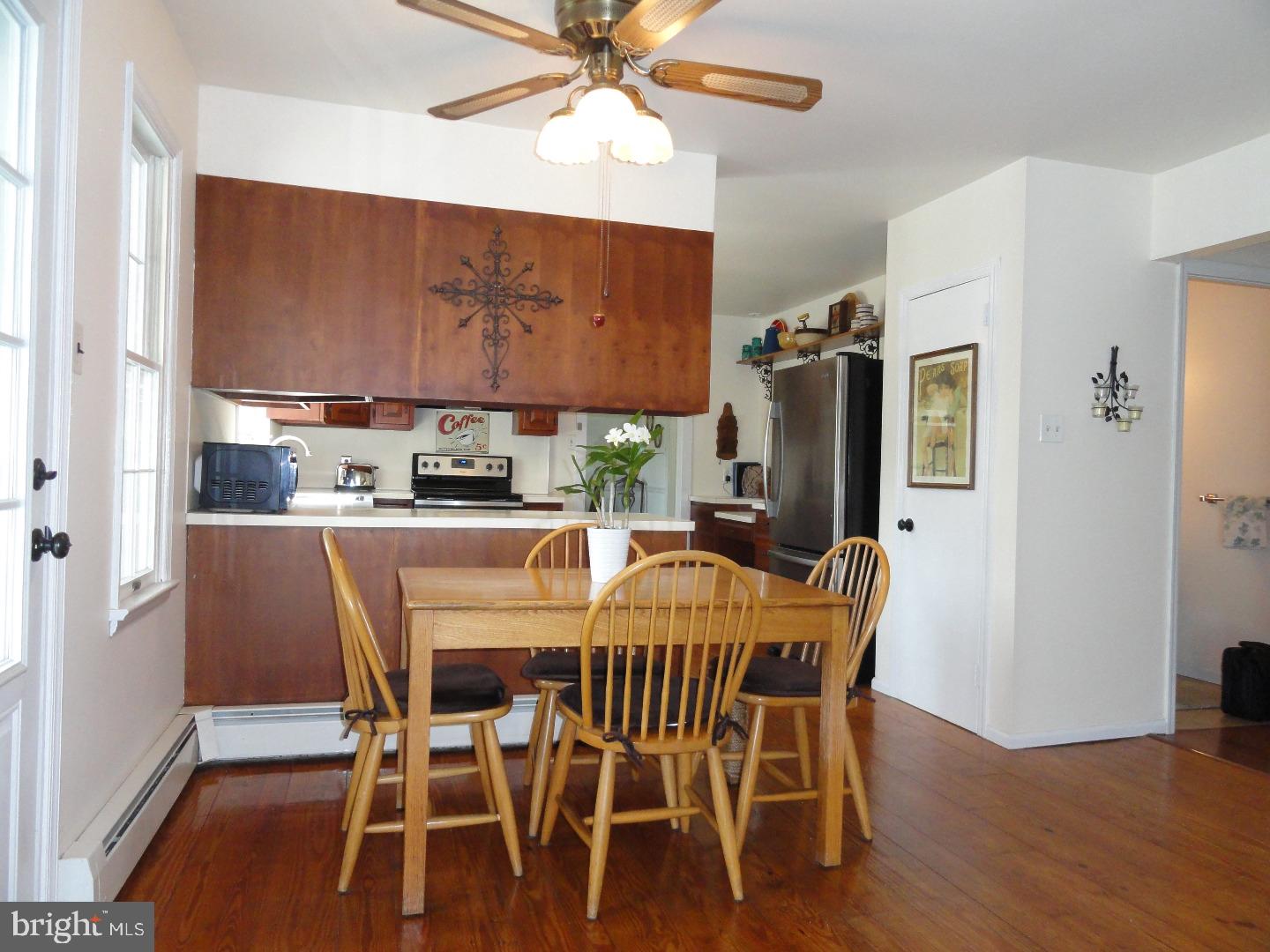 2941 Baas Road Green Lane, PA 18054 - Photo 10 of 25 Breakfast Room