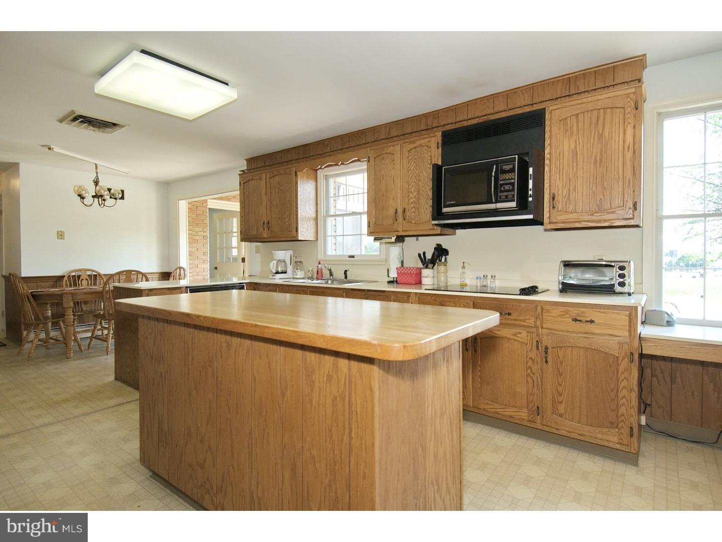 71 Gehringer Road Barto, PA 19504 - Photo 8 of 25 Gallery Image 8