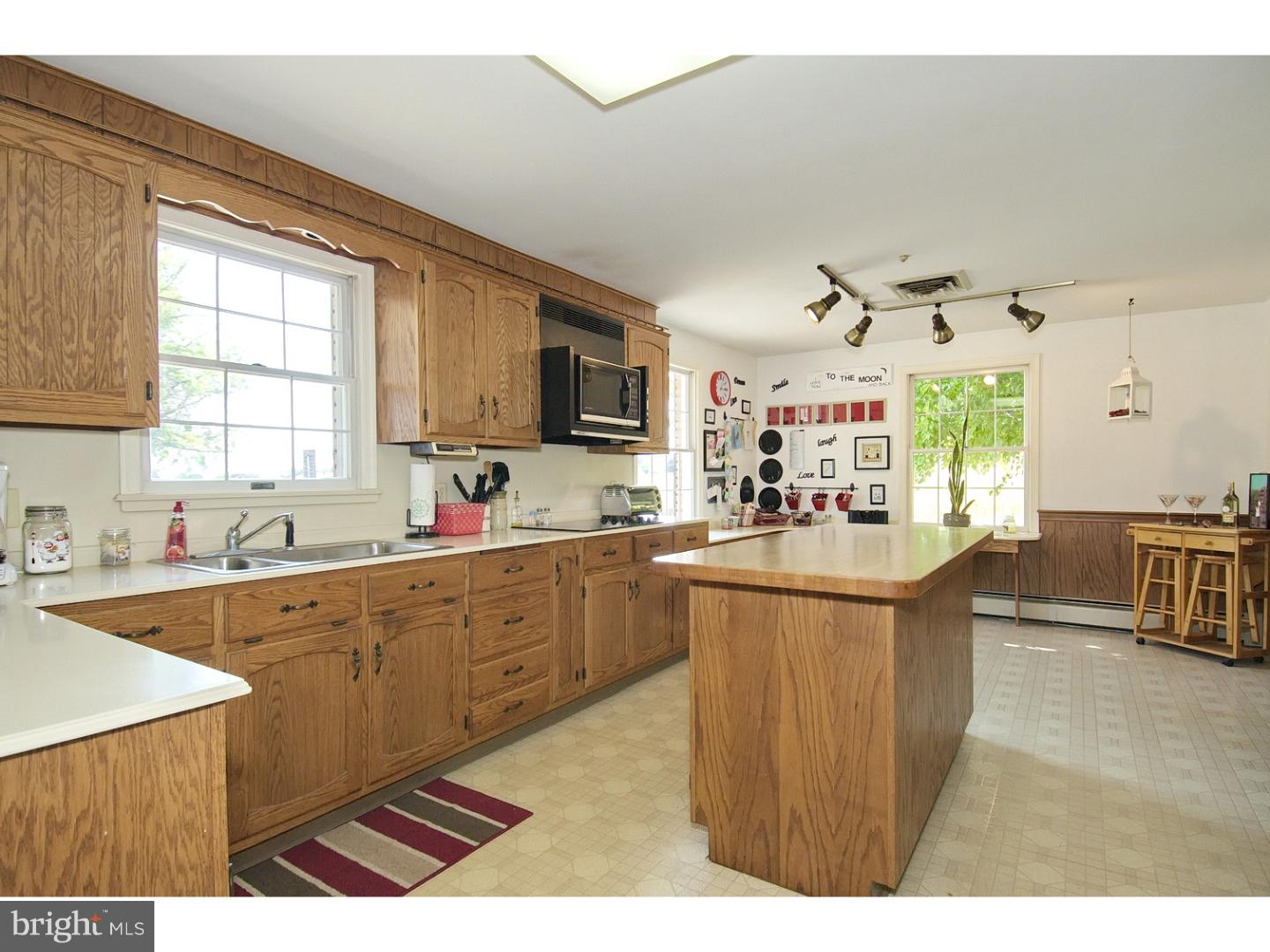 71 Gehringer Road Barto, PA 19504 - Photo 10 of 25 Gallery Image 10