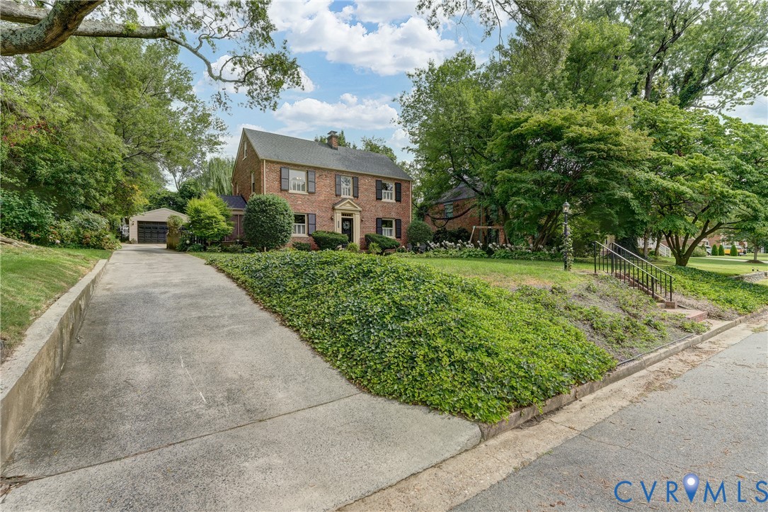 4822 Morrison Road Richmond, VA 23230 - Photo 4 of 47 Gallery Image 4