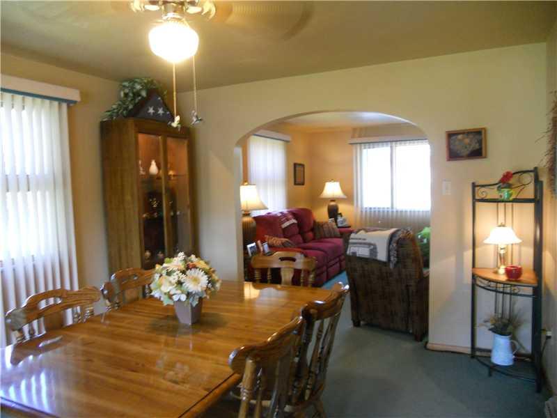 123 Oak Street Spring Church, PA 15686 - Photo 11 of 25 Dining Room.