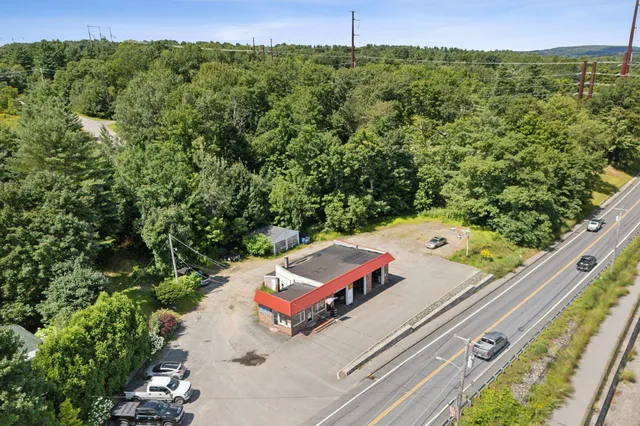 $649,000 | 442-448 Maine Avenue, Farmingdale, ME 04344