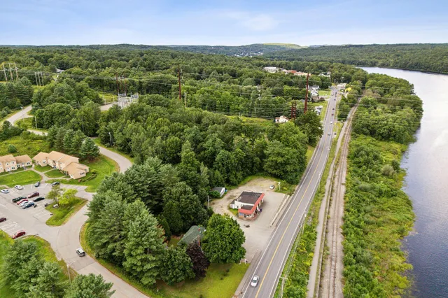 $649,000 | 442-448 Maine Avenue, Farmingdale, ME 04344