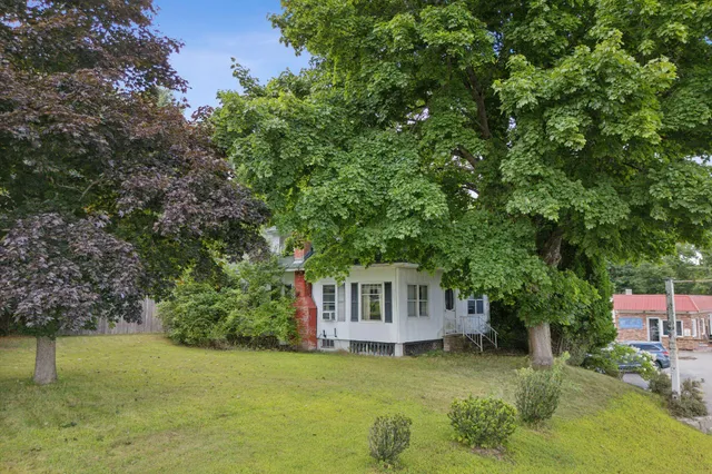 $649,000 | 442-448 Maine Avenue, Farmingdale, ME 04344