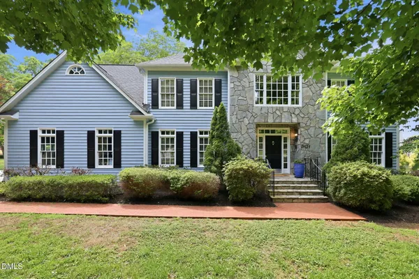 $1,250,000 | 301 Lake Hogan Farm Road, Chapel Hill, NC 27516