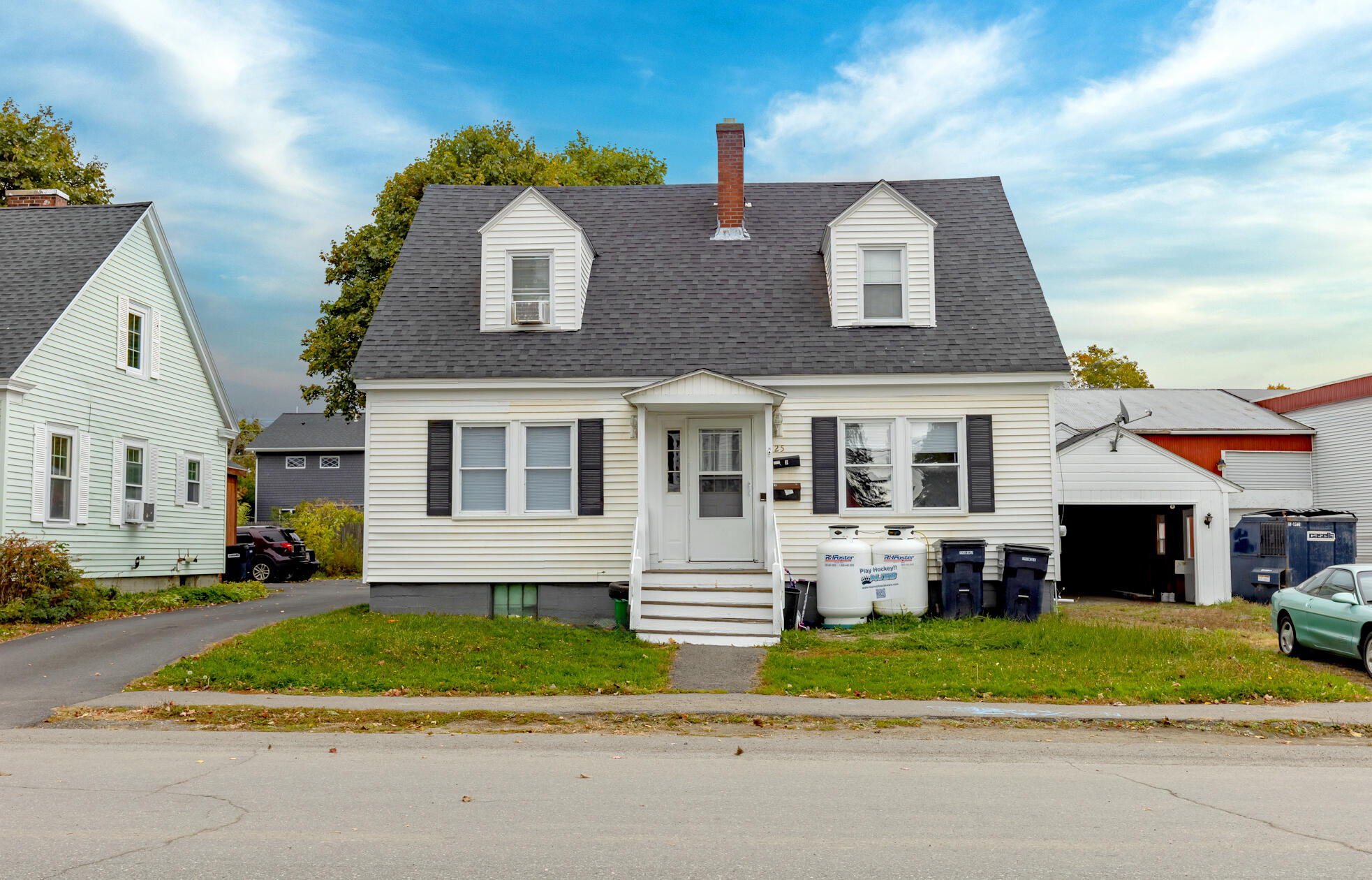 25 13th Street Bangor, ME 04401 - Photo 2 of 42 20251015-_MG_9722-HDR