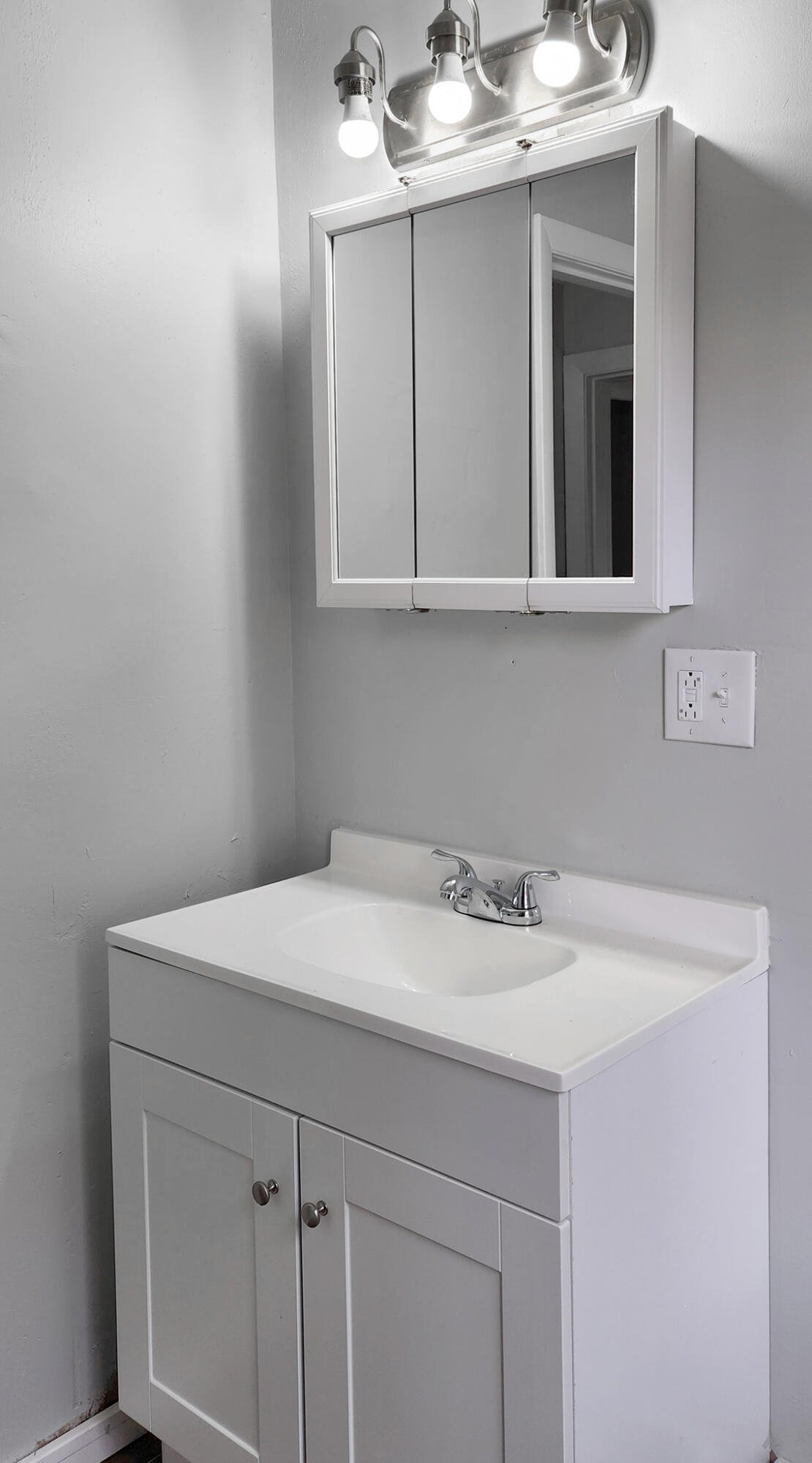 25 13th Street Bangor, ME 04401 - Photo 37 of 42 20251015_131548