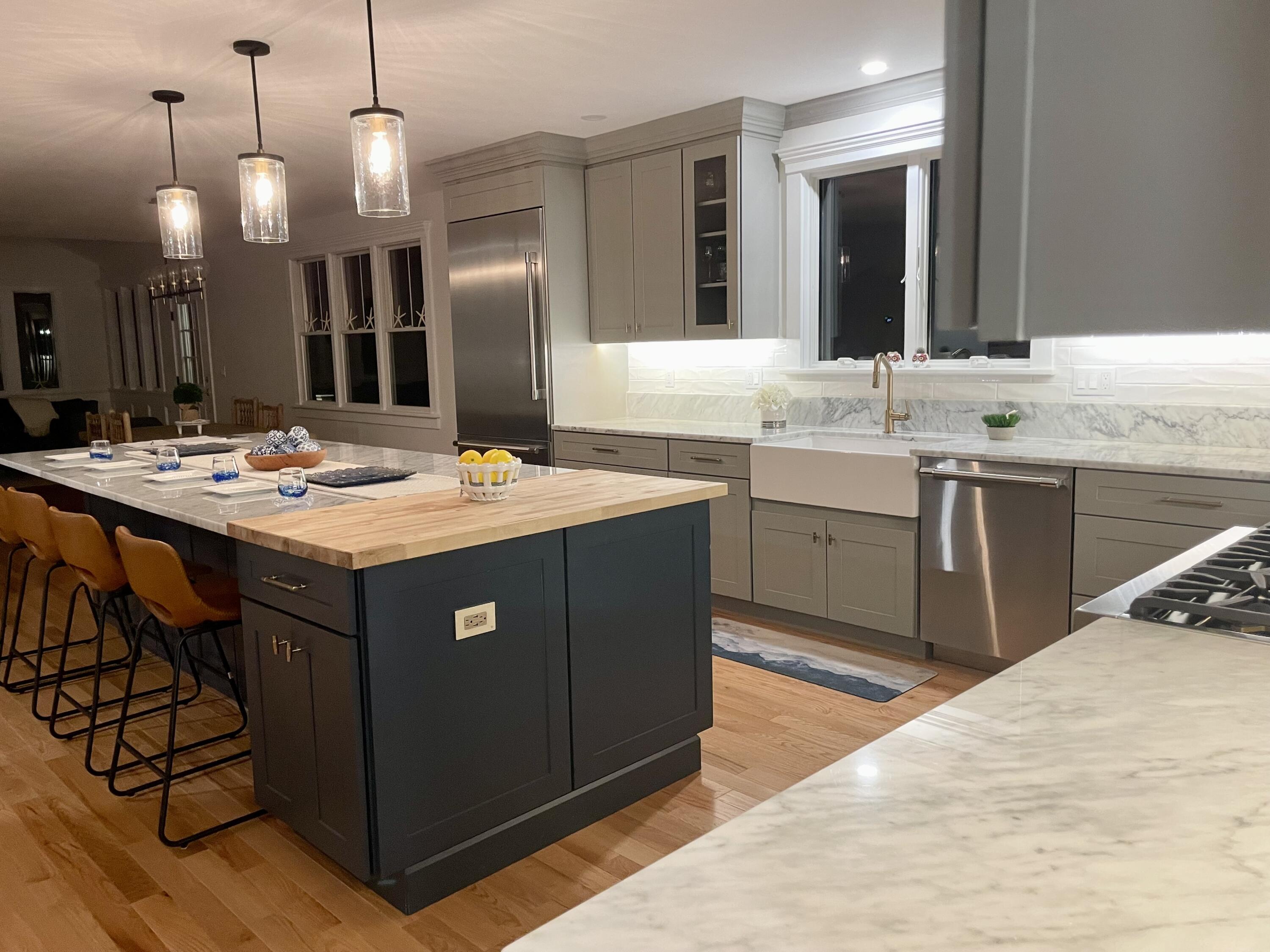 12 Jonathan Lane Sandwich, MA 02563 - Photo 19 of 57 Undermount lighting