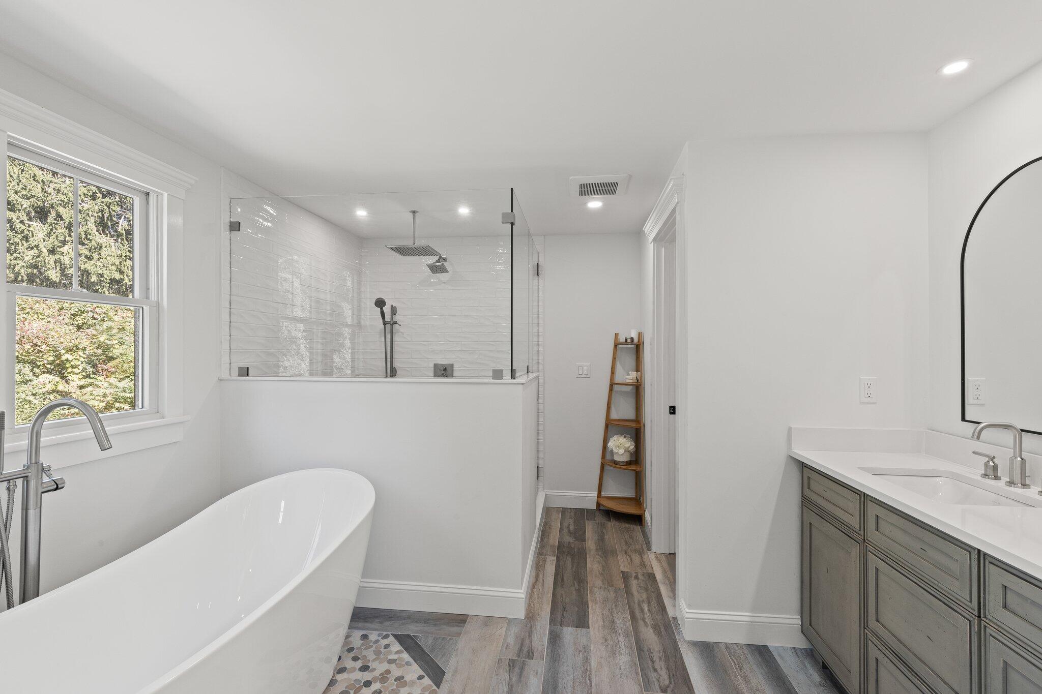 12 Jonathan Lane Sandwich, MA 02563 - Photo 35 of 57 a bathroom with a sink a toilet and a bathtub