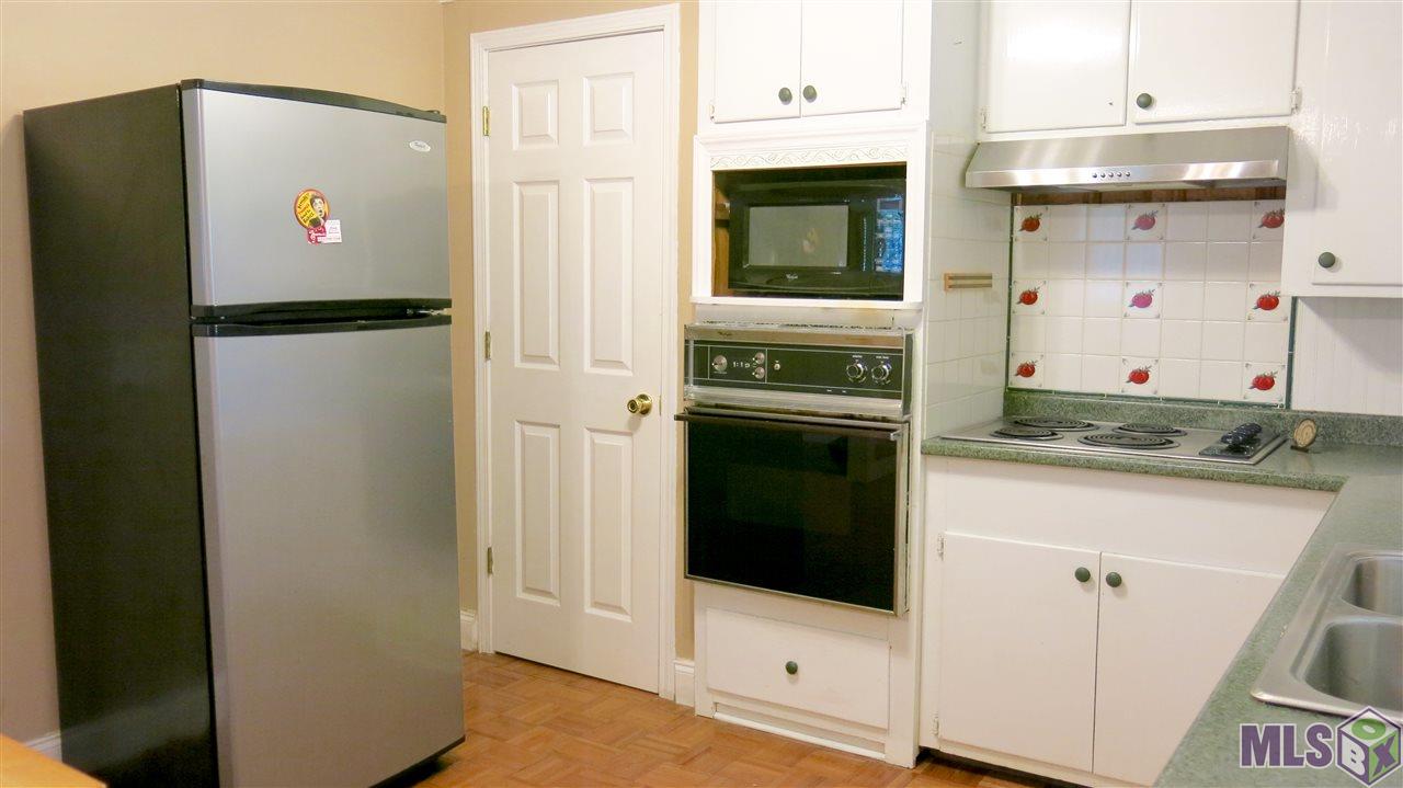 536 Staring Lane Baton Rouge, LA 70810 - Photo 8 of 21 Whirlpool Fridge Included in the Sale