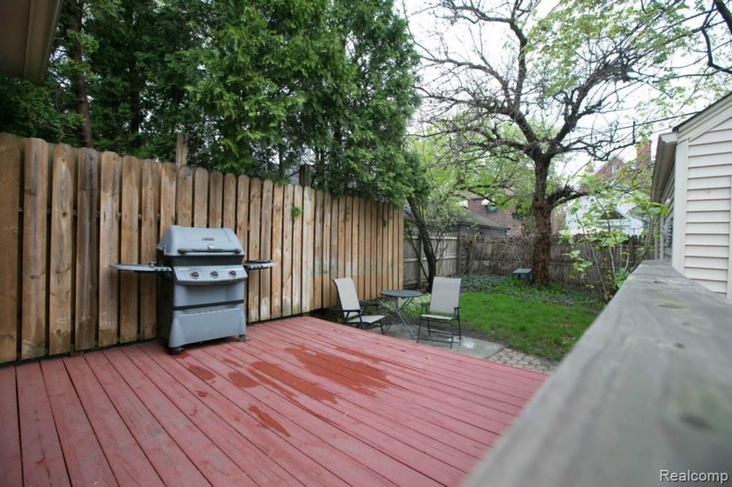 338 Fisher Road Grosse Pointe, MI 48230 - Photo 19 of 20 Wakefield_031.jpg